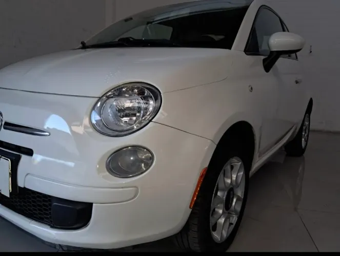 Fiat 500 Cult 1.4 Flex 8V EVO Dualogic 2013
