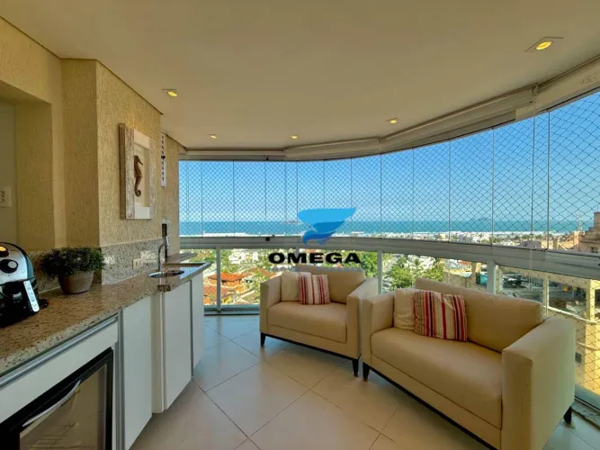Apartamento à venda na praia da Enseada em Guarujá | Omega Imóveis