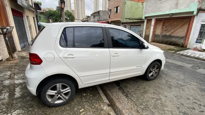 Volkswagen Fox Comfortline 1.6 Flex 8V 5P 2016