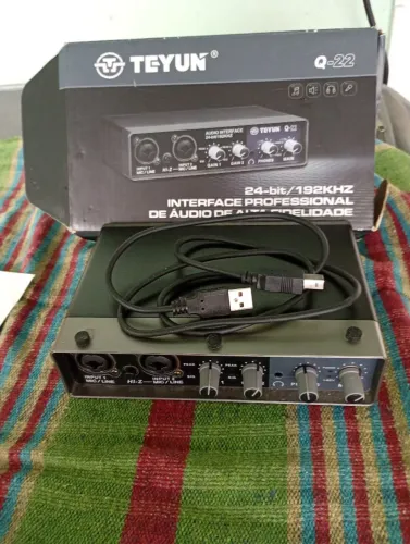 Vende se placa de audio