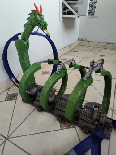Pista hot wheels Dragon fire 2007 conservada e funcionando 100%