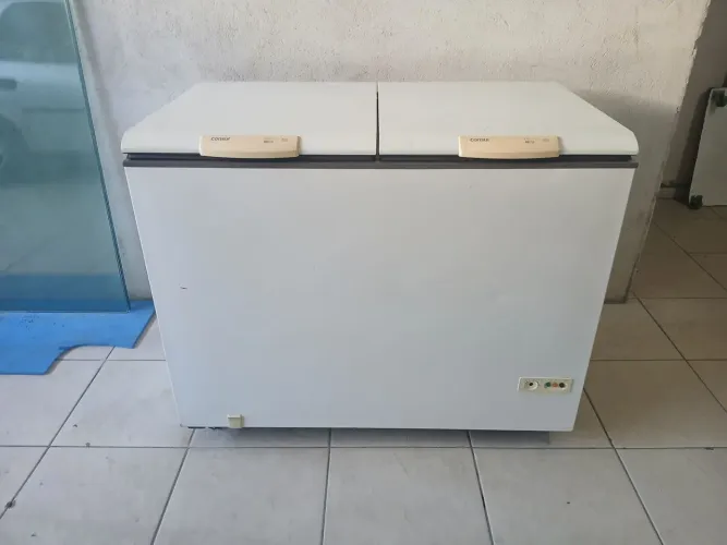 Frezzer horizontal consul 410L