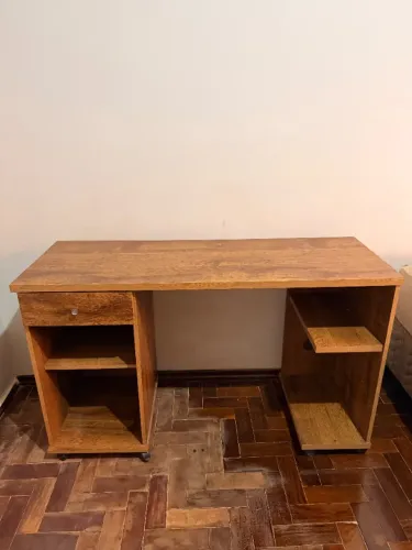 Mesa para computador