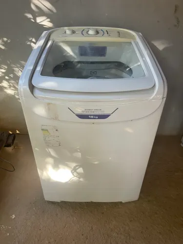 Máquina de lavar Electrolux 16 KG