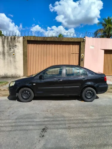 Volkswagen Polo Sedan 1.6 MI Total Flex 8V 4P 2009