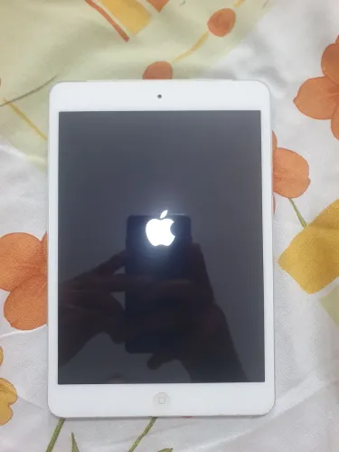 Ipad Apple modelo a1454 com chip.