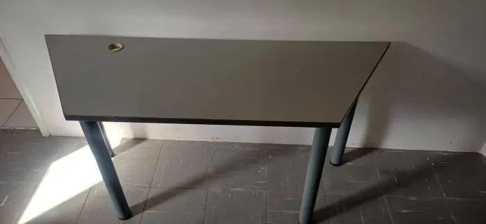 mesa trapezoidal