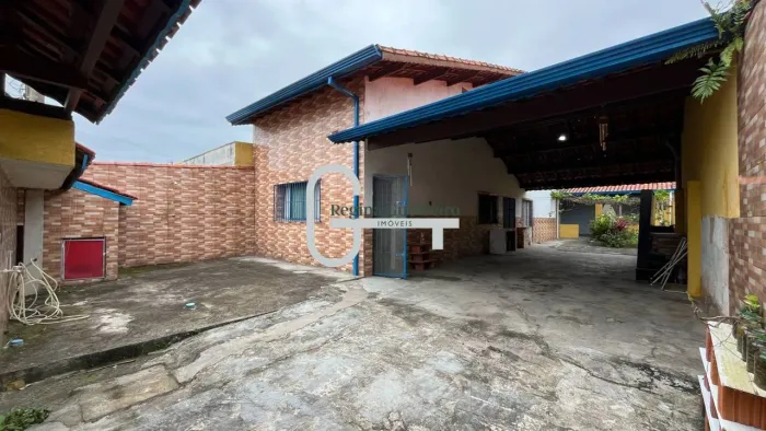 Casa com 2 dormitórios à venda, 222 m² por R$ 330.000,00 - Estância São José - Peruíbe/SP