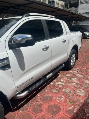 Ford Ranger Limited 3.2 20V 4X4 CD Aut. Dies. 2014