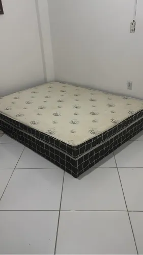 Cama box