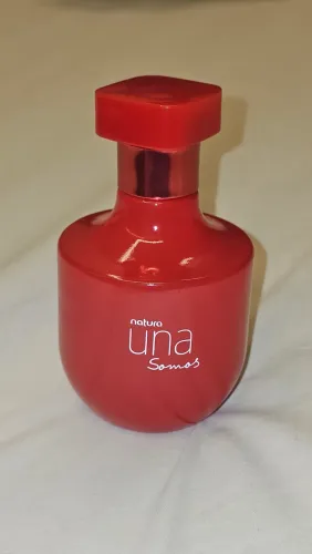 Perfume Una Somos usado