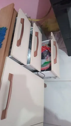Vende-se um balcão usado um ano mas excelente estado