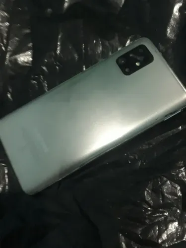 Samsung A51 128 GB e NFC Muito Conservado - Bateria Boa e Pronto para Uso