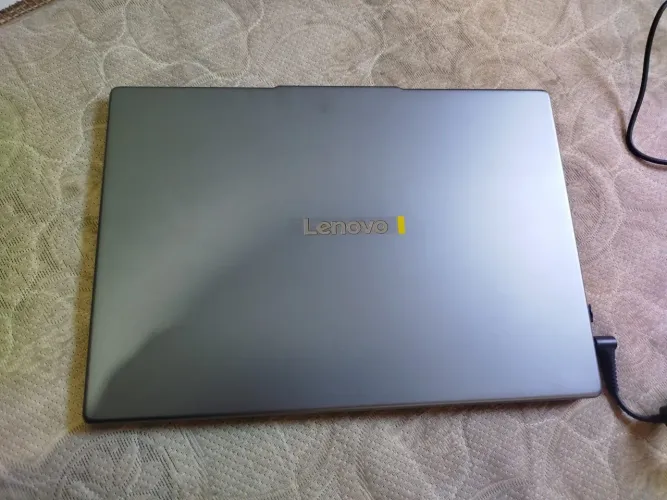 Vendo notebook Lenovo idealpad