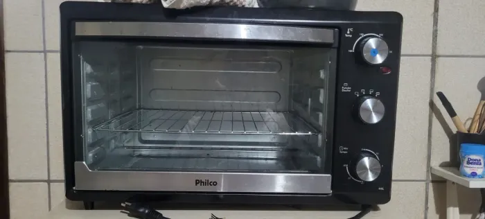 Forno elétrico philco 44L em excelente estado usado