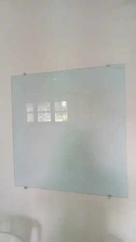 Quadro para anotações de vidro