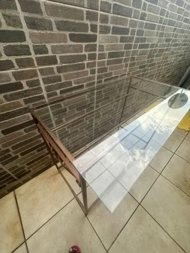 Mesa de ferro para loja ou para utilizar onde desejar!!