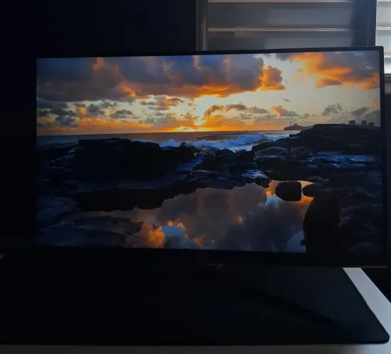 Monitor gamer AOC hero seminovo<br>27'<br>165hz<br>1ms<br>VA <br>Resolução fullhd