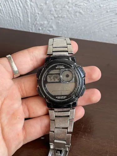 relógio casio ae-1000w world time - módulo funcionando fraco (peças)