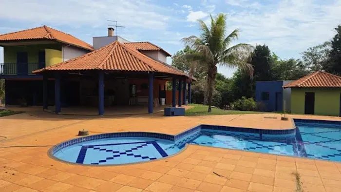Chácara com 3 dormitórios à venda, 5000 m² por R$ 1.400.000,00 - Itauna - Ibiporã/PR