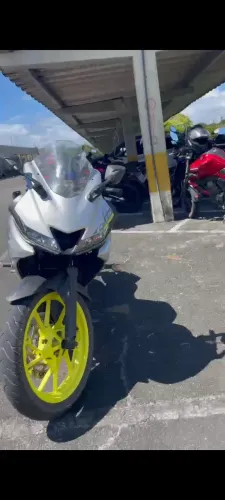 R15 2024 PARA VENDER RÁPIDO