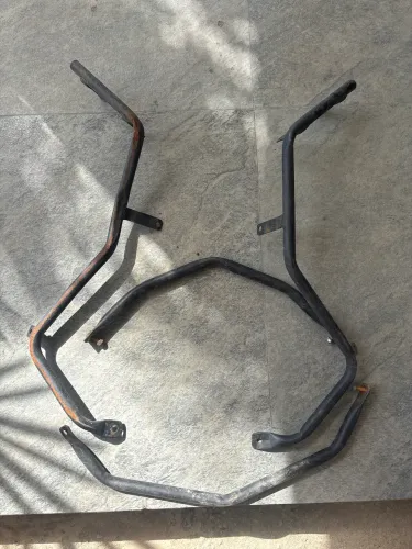 Protetor/suporte carenagem Honda Pcx 150 2021/22