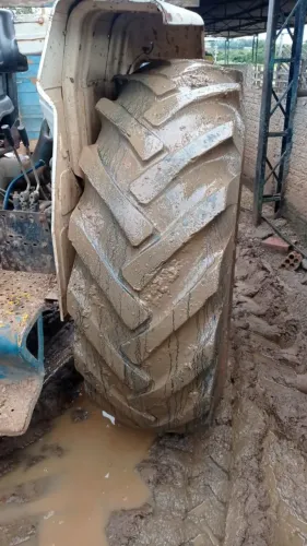 PNEUS 18-4-30 GOODYEAR