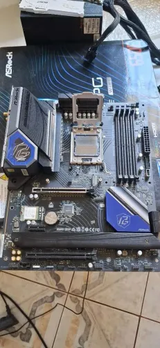 Placa Mãe AMD B650E ATX