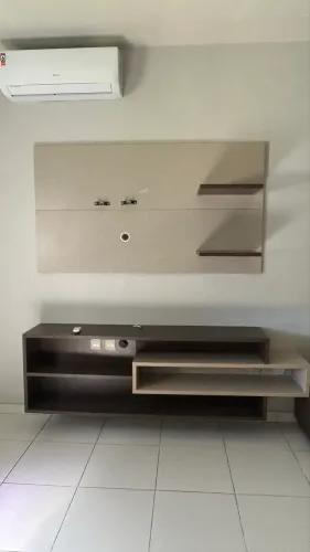 Painel Tv com duas prateleiras + móvel rack