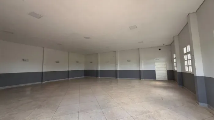 GALPÃO 200M² COM BANHEIROS E SALAS CLIMATIZADOS NO RESIDENCIAL BELA GOIANIA