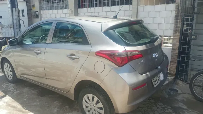 Hyundai HB20 Unique 1.0 Flex 12V Mec. 2019