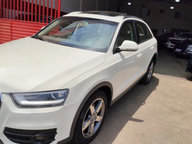 Audi Q3 2.0 TFSI Quat. 211/220cv S-tronic 5P 2014