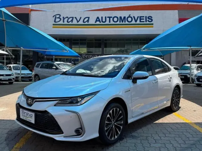 Toyota Corolla Altis Prem. Hybrid 1.8 Flex AUT 2022