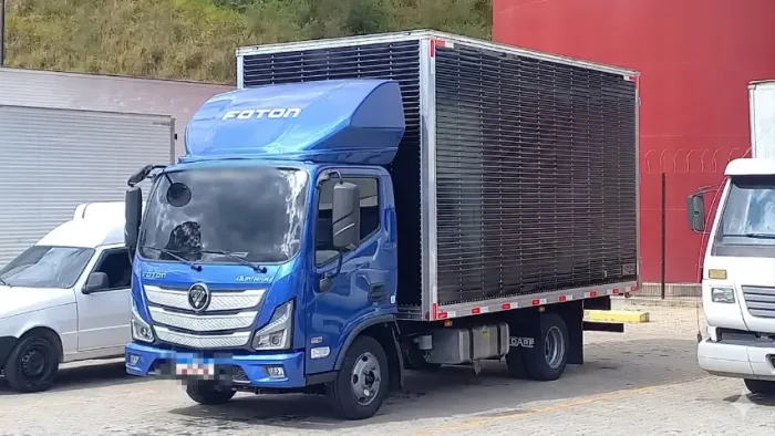 Caminhão para Mudanças e Fretes - São Paulo - Pontualidade e Cuidado