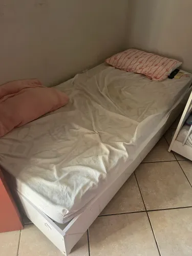 Cama solteiro