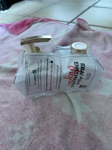 Porta sabonete líquido e difusor 