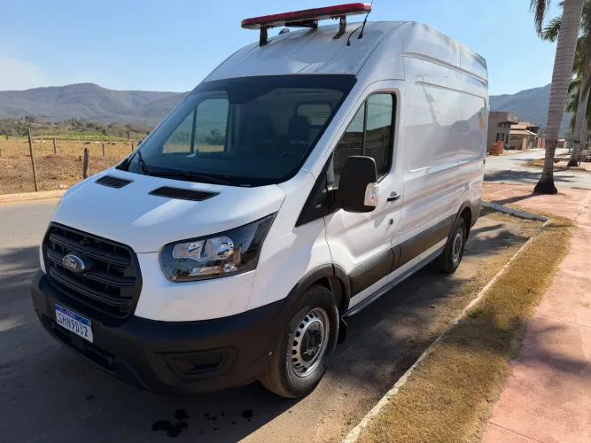 Ford Transit Furgão 2.0 Longo Turbo Diesel 2023