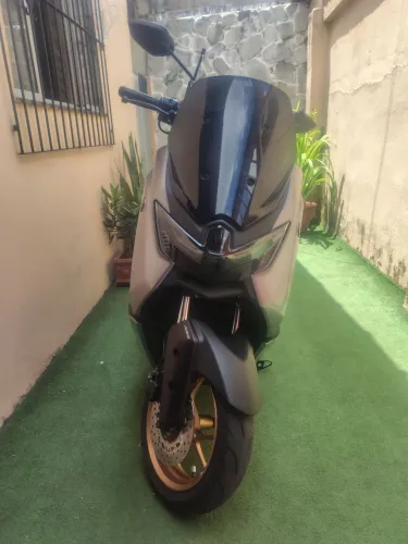 Moto Nmax 160