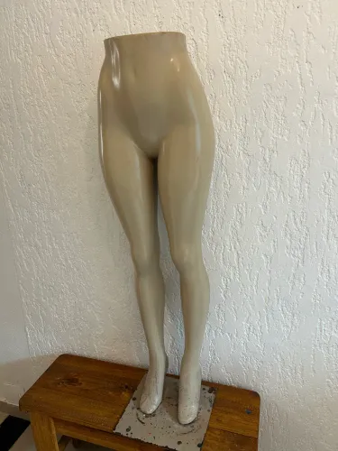 Kit 2 manequins femininos