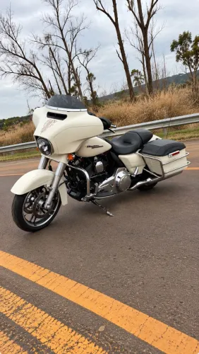 Street Glide 2015 branco perolado