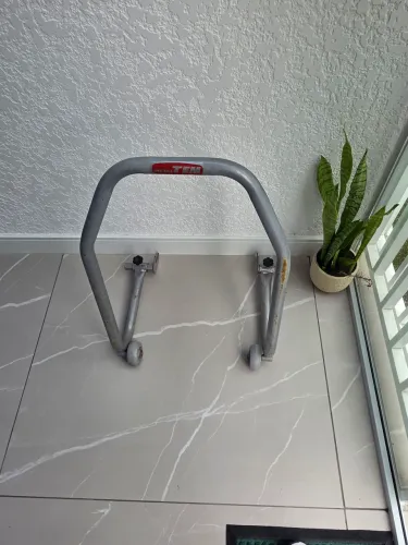 Cavalete Traseiro com Suporte Moto