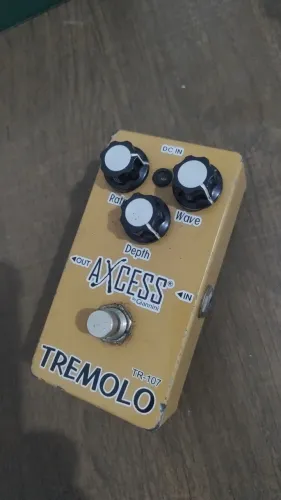 Pedal Excess Tremolo Giannini 