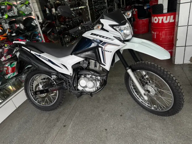 Honda Bross 160 2023