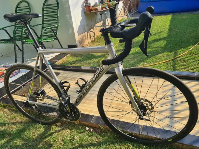 Cannondale Caad12 disc 2019 tamanho 56