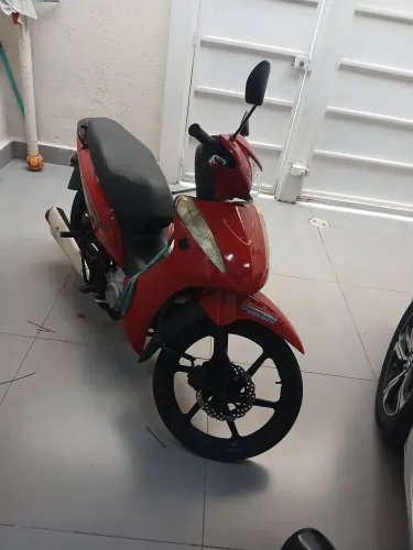 Biz em dias recibo em branco pego troca em moto maior