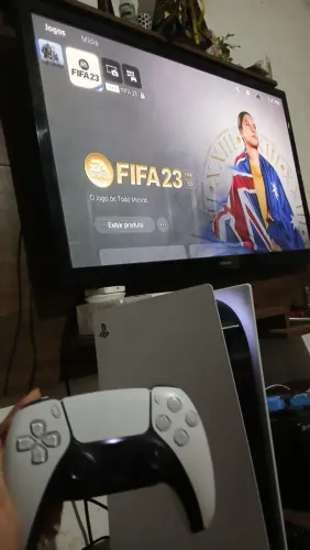 PS5 - SEMI NOVO - Standart 825 GB com leitor