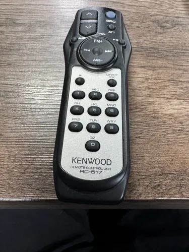 Controle novo kenwood para som automotivo na oferta só 50,00