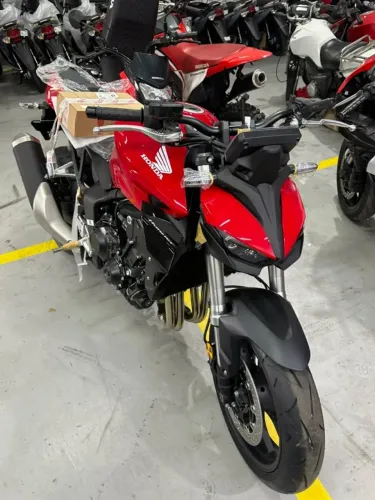 CB 1000 HORNET 2027