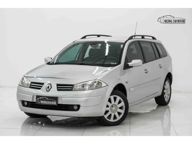 Renault Megane Grand Tour Dynamique 2.0 16V Mec. 2013