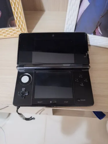 Nintendo 3ds old